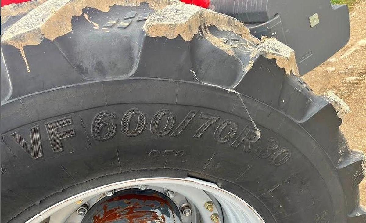 Used 2014 Massey Ferguson 8660