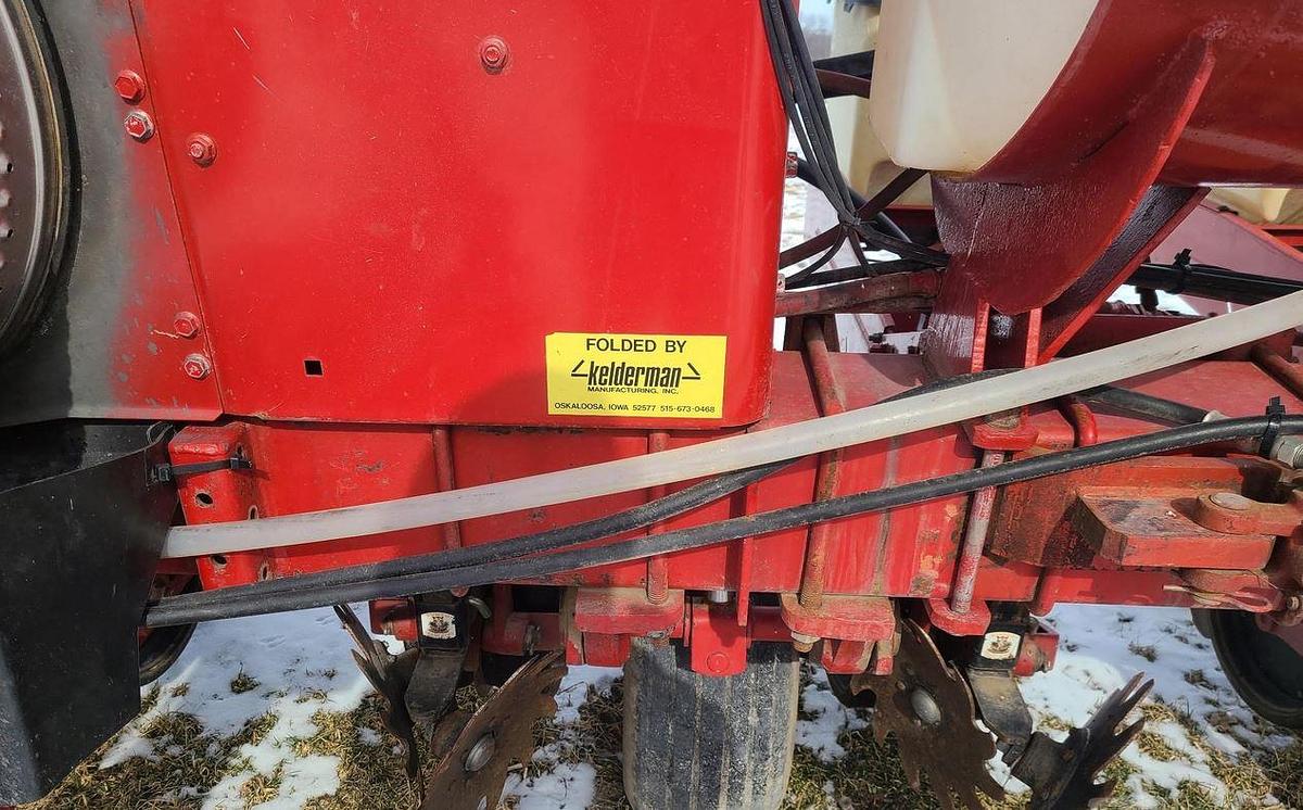 Used 1993 CASE IH 900 Planter