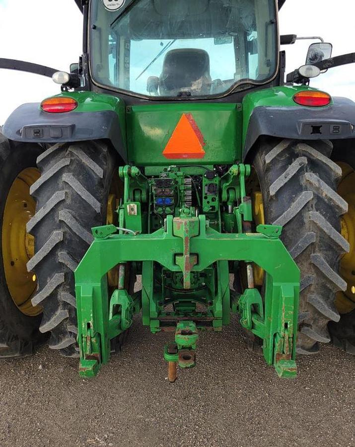 Used 2013 JOHN DEERE 8335R Tractor