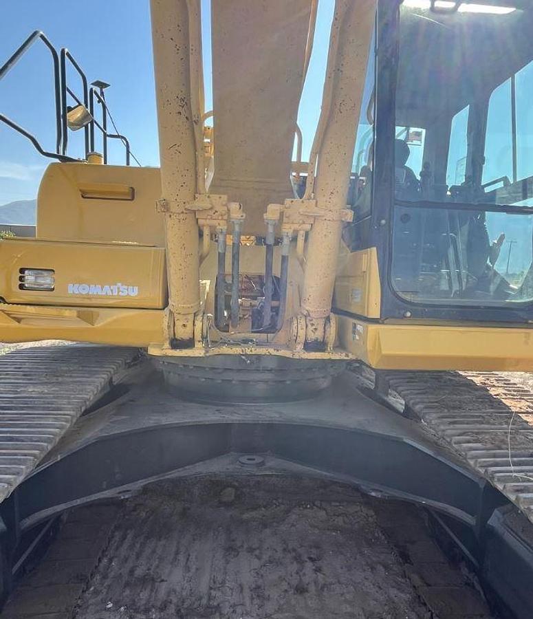 Used 2014 KOMATSU PC360LC-10