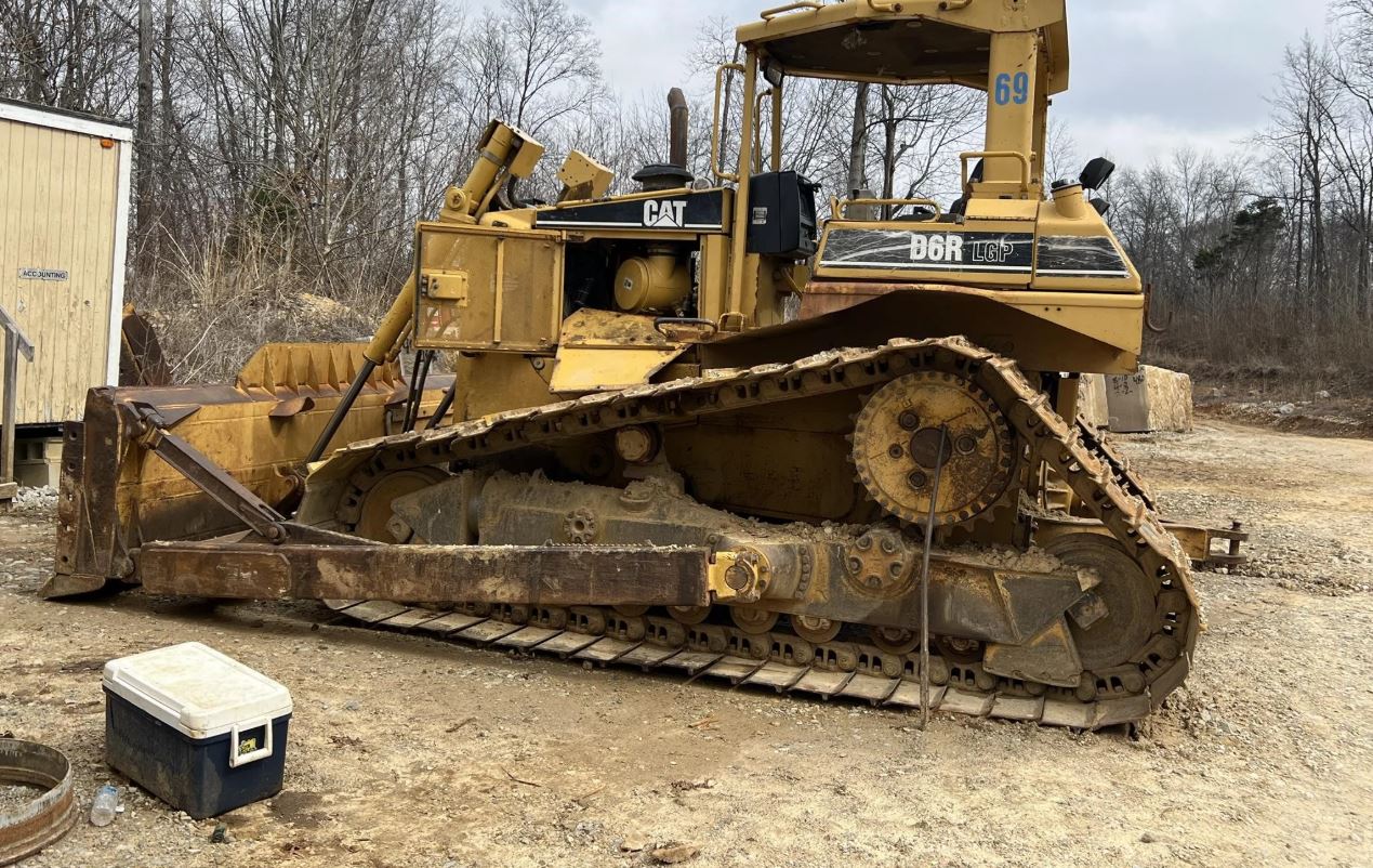 2001 Caterpillar D6r