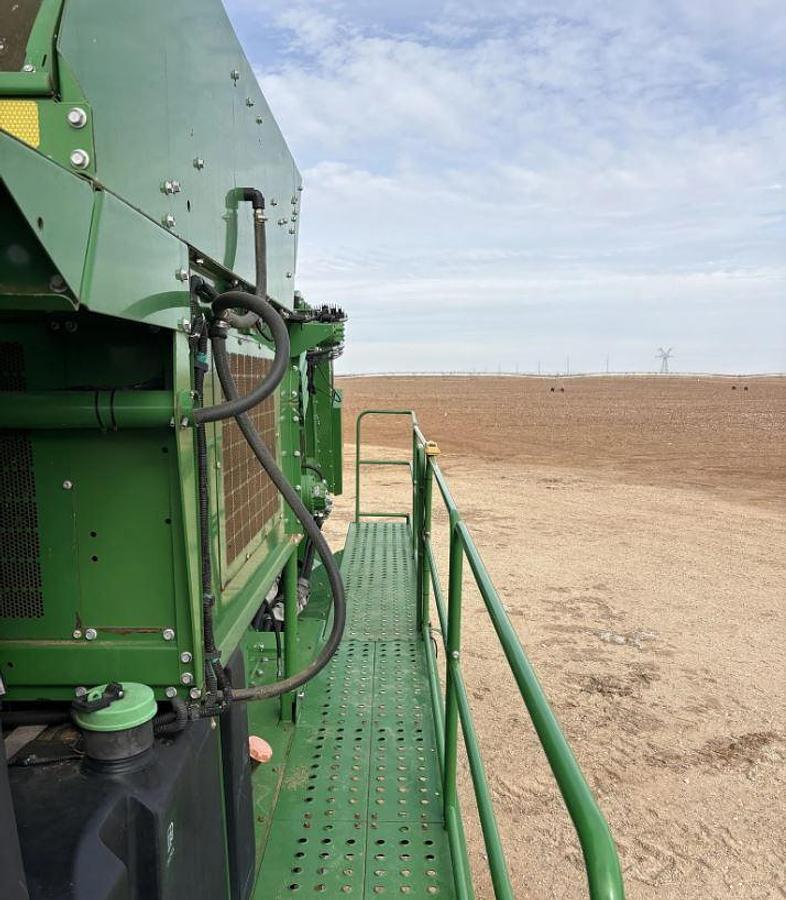 Used 2019 John Deere CP690 Cotton Picker