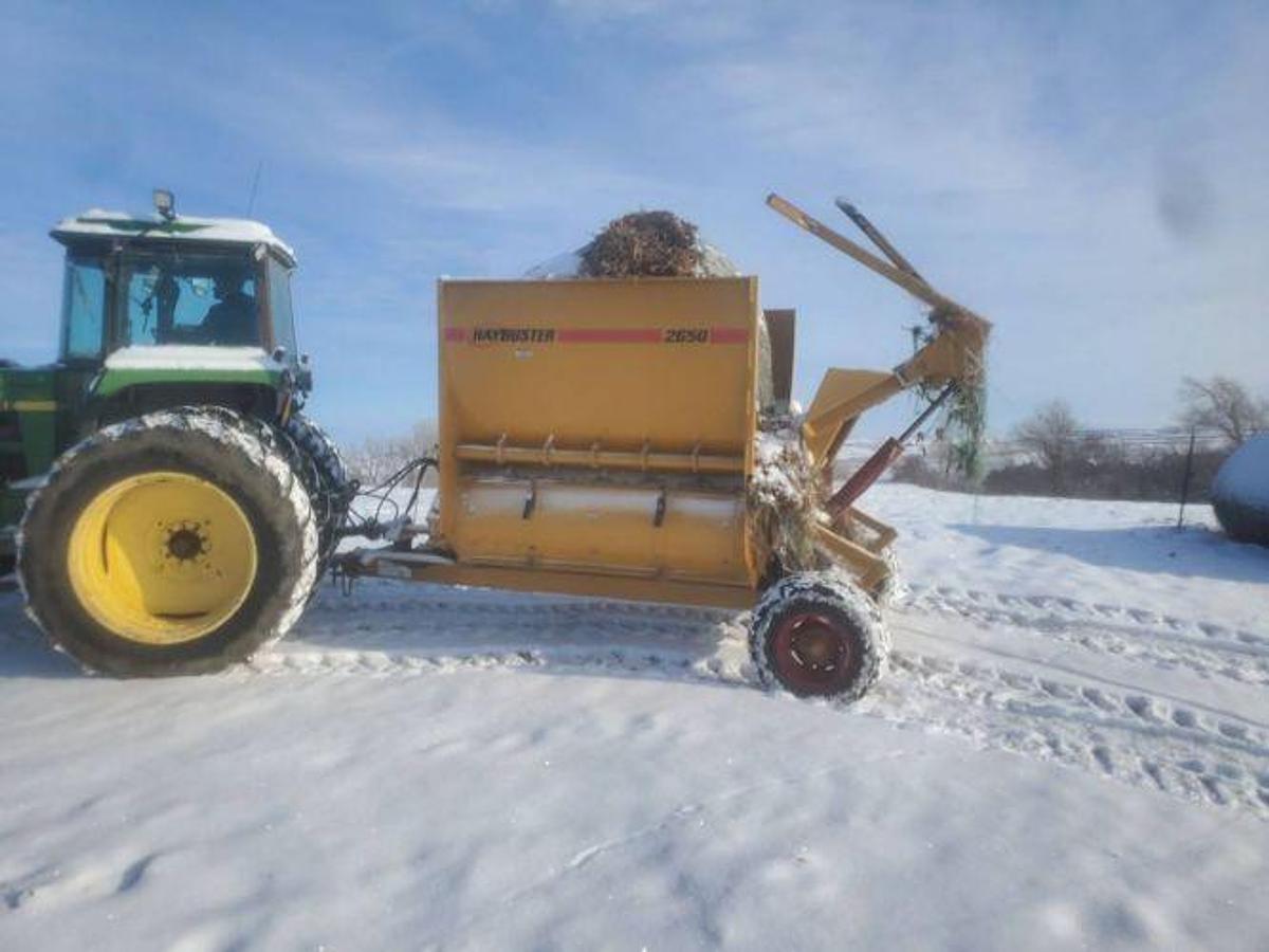 Used 2010 DuraTech 2650 Balebuster