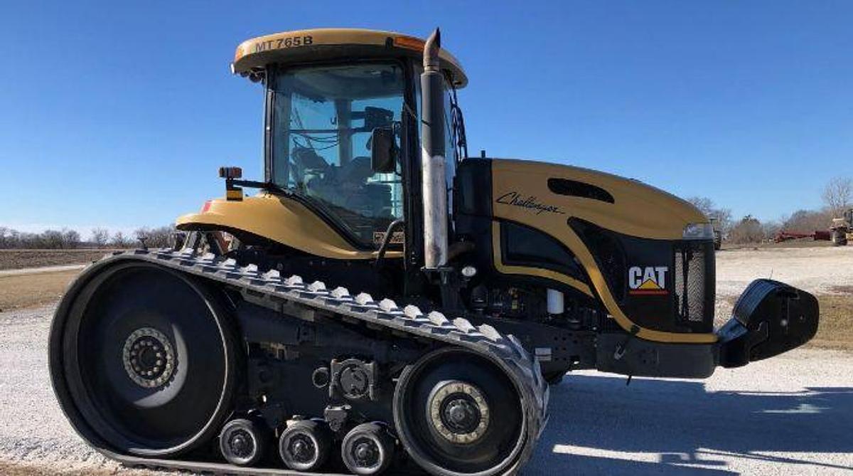 Used 2007 Challenger MT765B