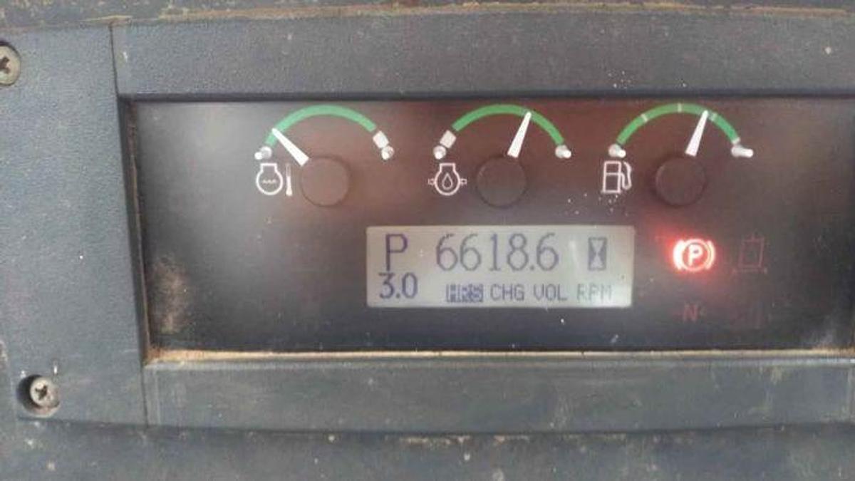 Used 2008 JOHN DEERE 700J LGP