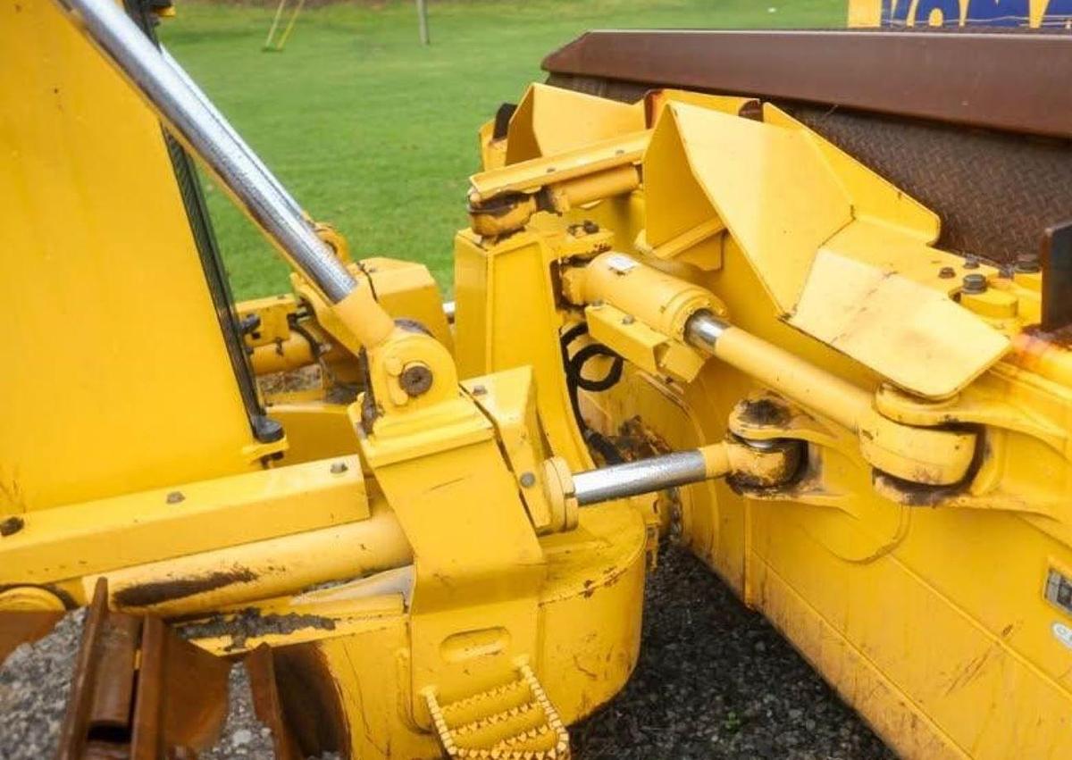 Used 2019 Komatsu D65PXi-18 Dozer
