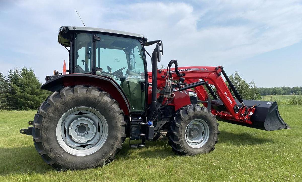 Used 2020 MASSEY FERGUSON 5711
