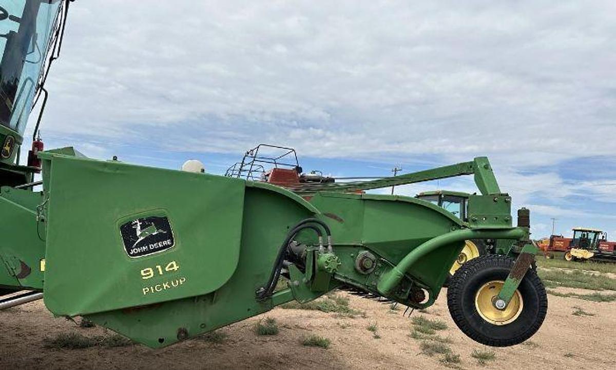 Used 2007 JOHN DEERE 9760 STS