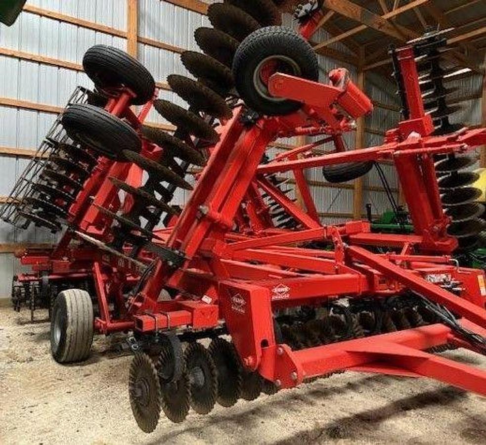 Used 2015 Kuhn Krause 8000-30