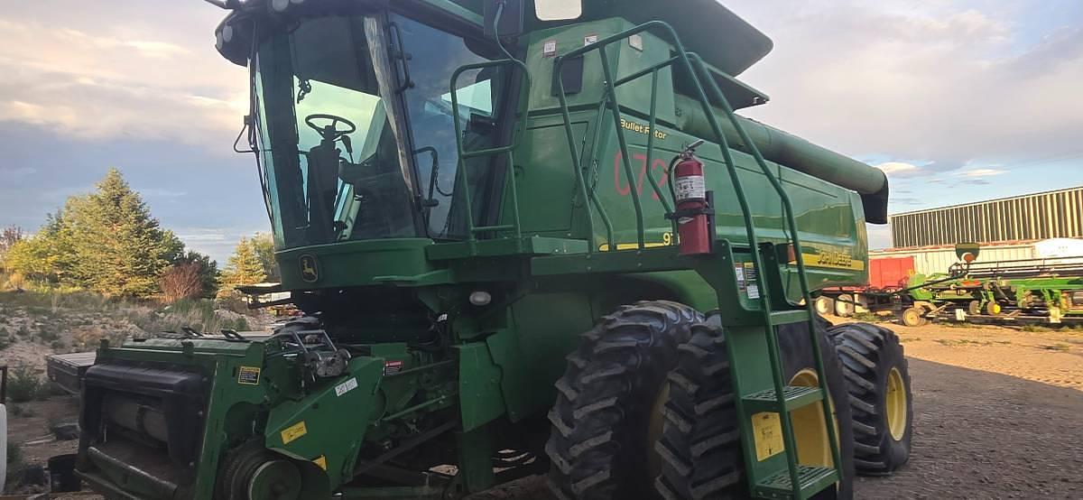 Used 2007 John Deere 9760 STS Combine