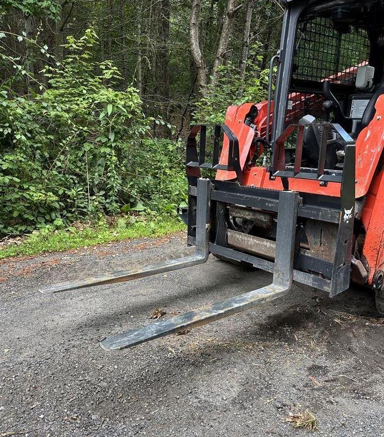Used 2023 KUBOTA SVL97-2 Skid Steer