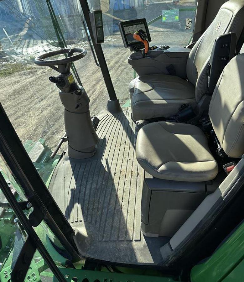 Used 2023 John Deere S790