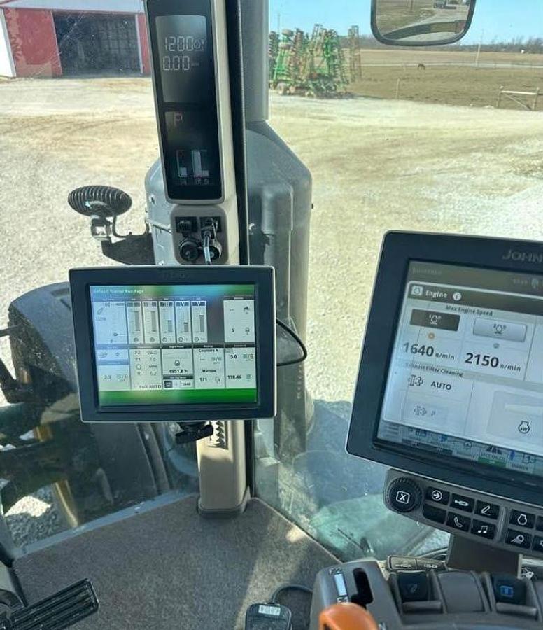 Used 2016 John Deere 8370R Tractor