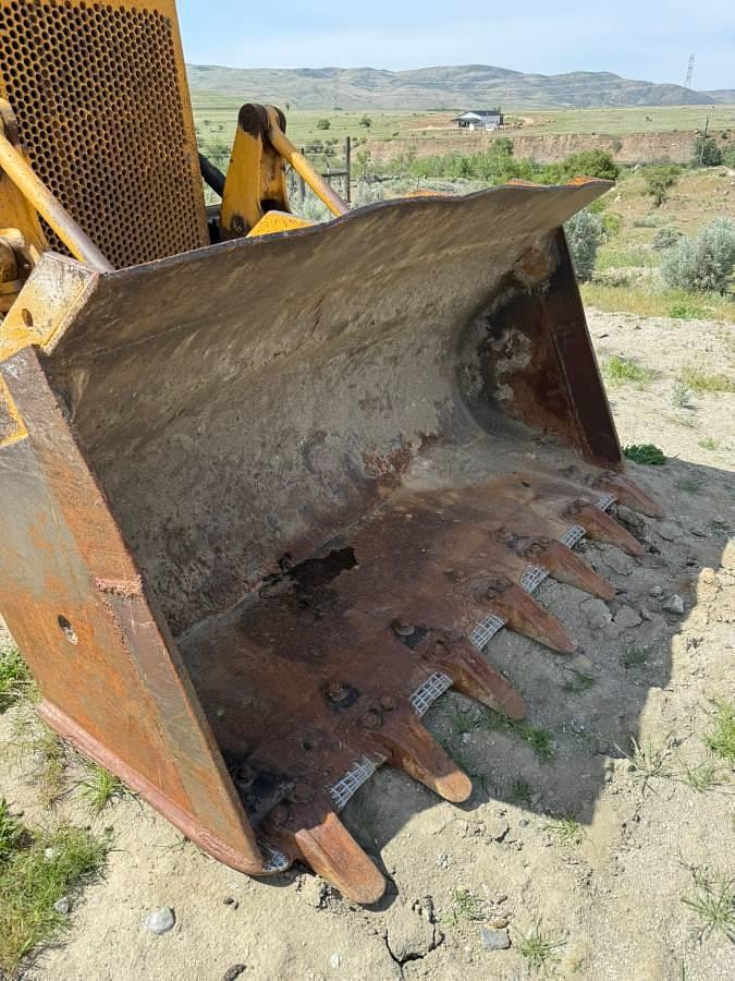 Used Caterpillar 977 Track Loader