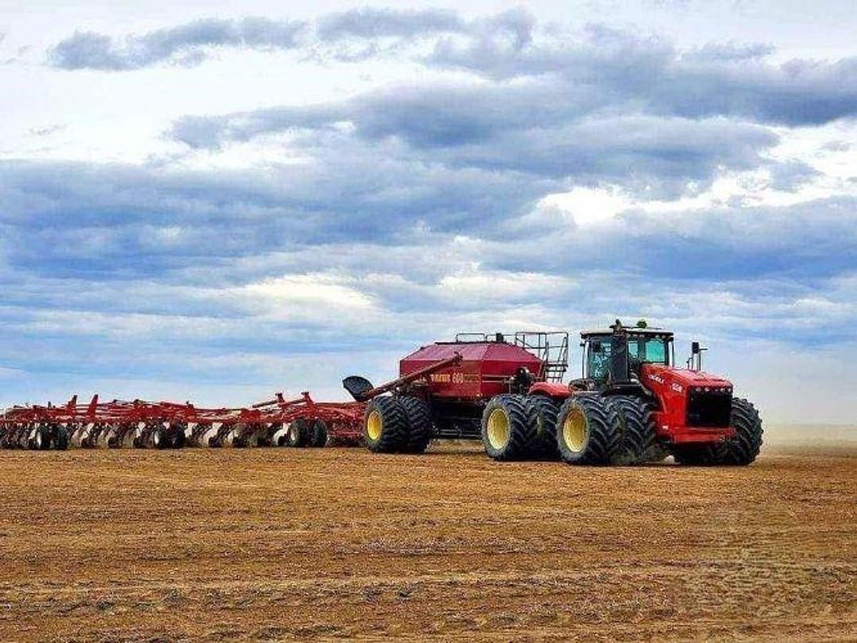 Used 2013 Versatile 550