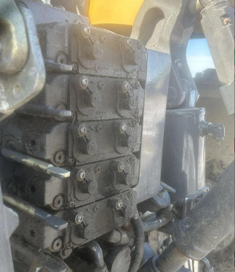 Used 2016 Challenger MT765E Tractor