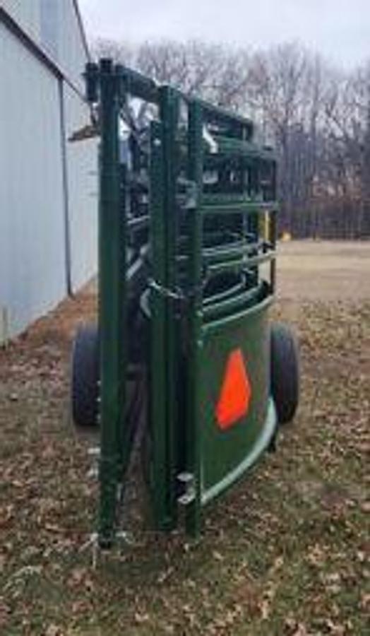 Used 2022 ARROWQUIP BF12