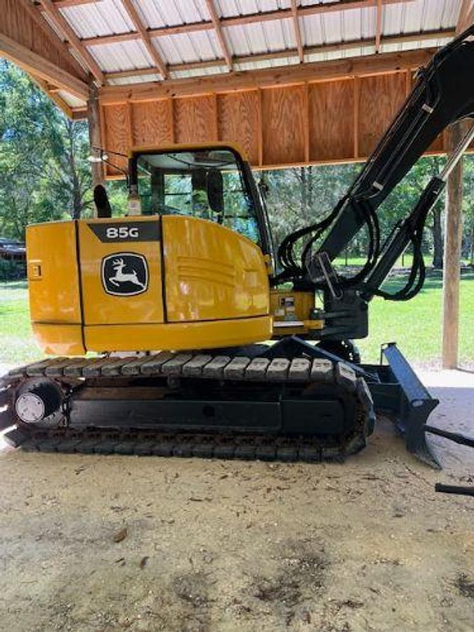 Used 2021 JOHN DEERE 85G