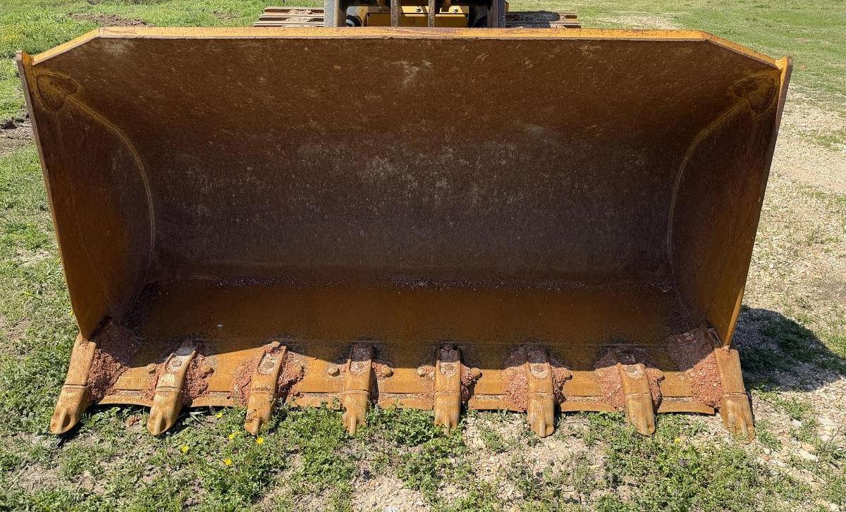 Used 2022 John Deere 655K