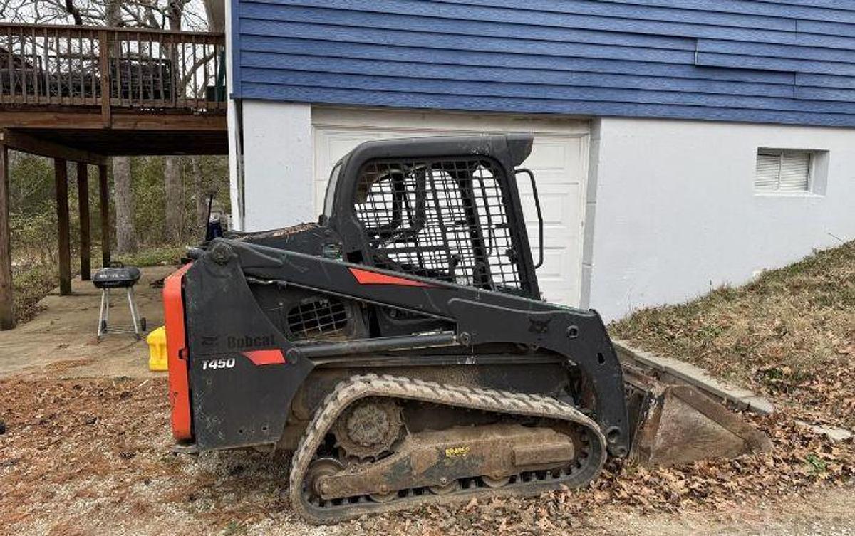 Used 2018 BOBCAT T450