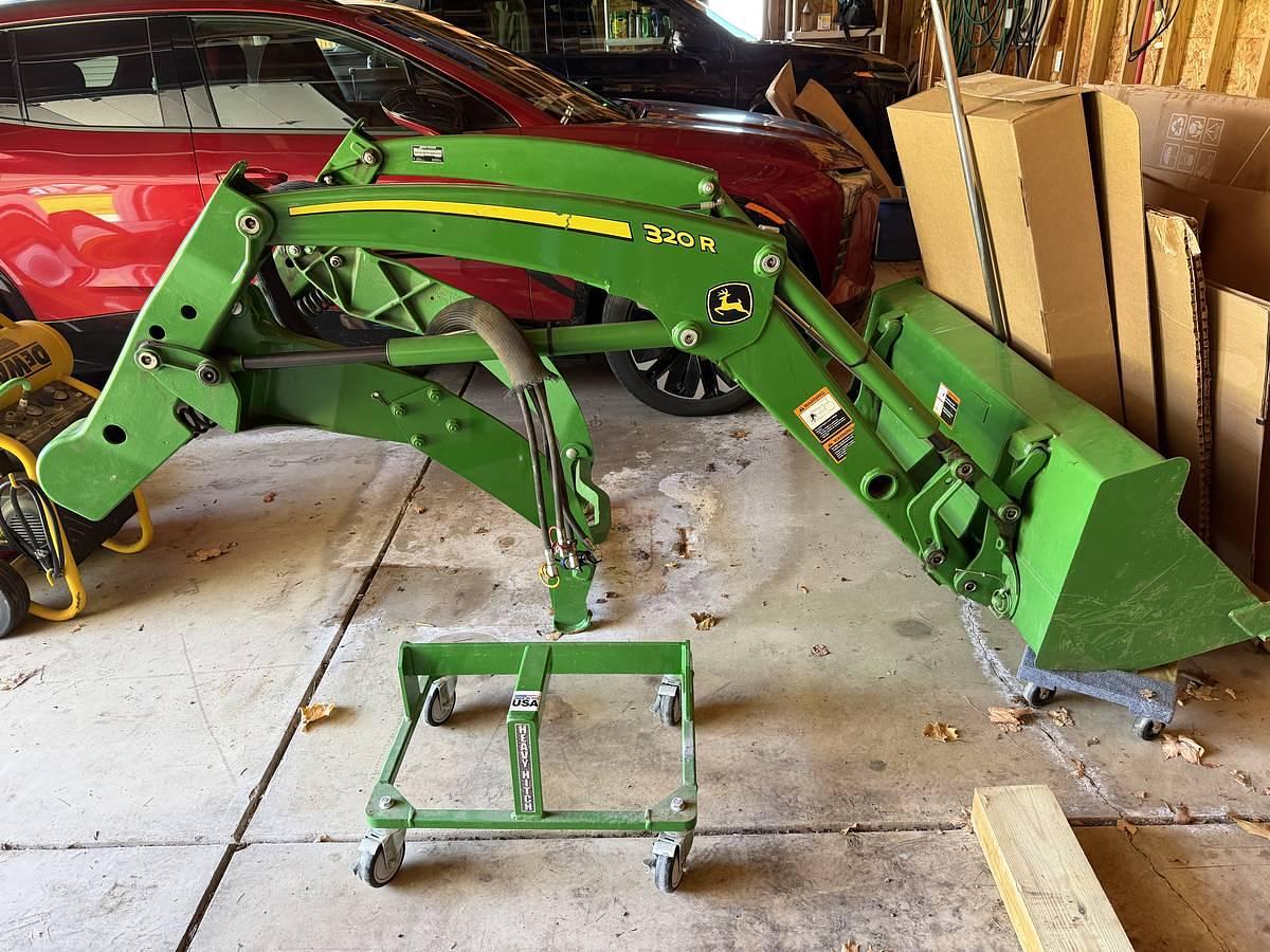 Used 2019 John Deere 3046R
