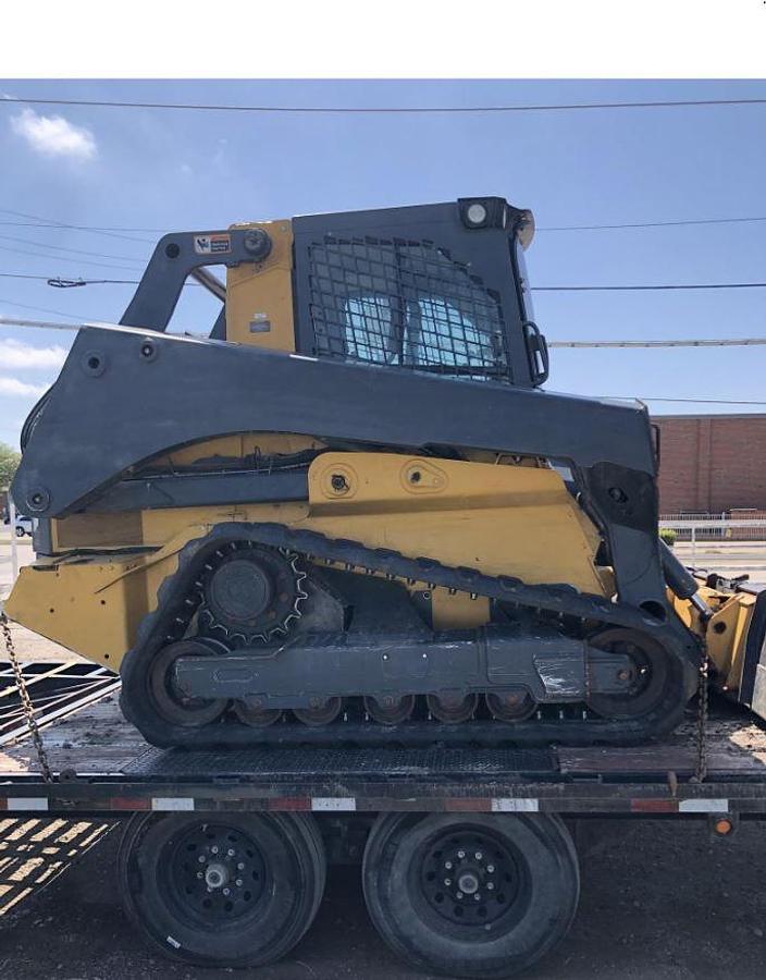 Used 2023 John Deere 331G