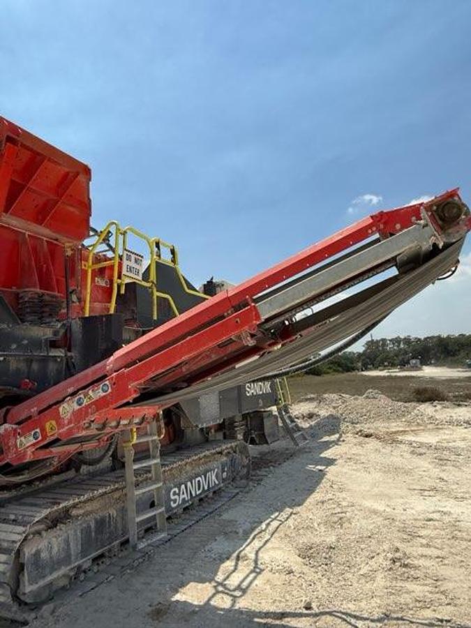 Used 2022 Sandvik Jaw Crusher