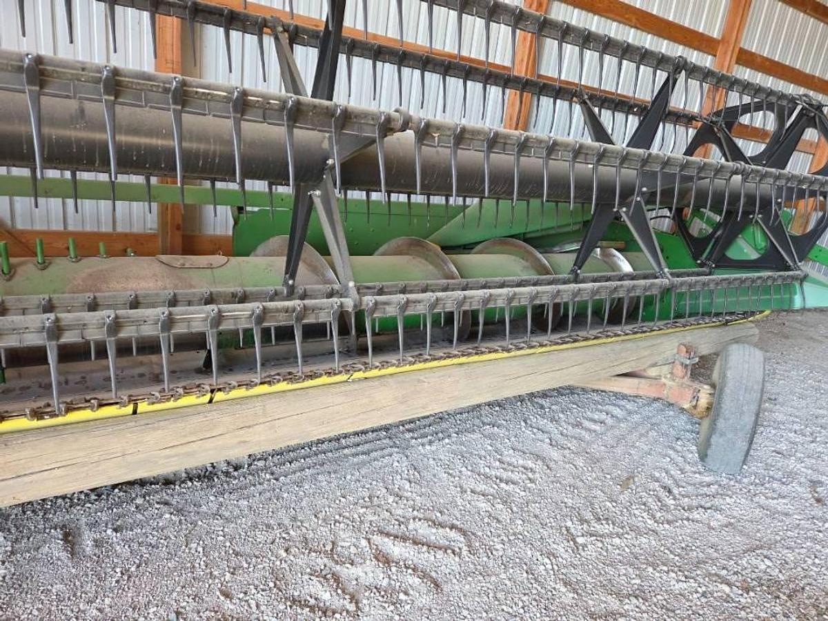 Used 1989 John Deere 9500 Combine