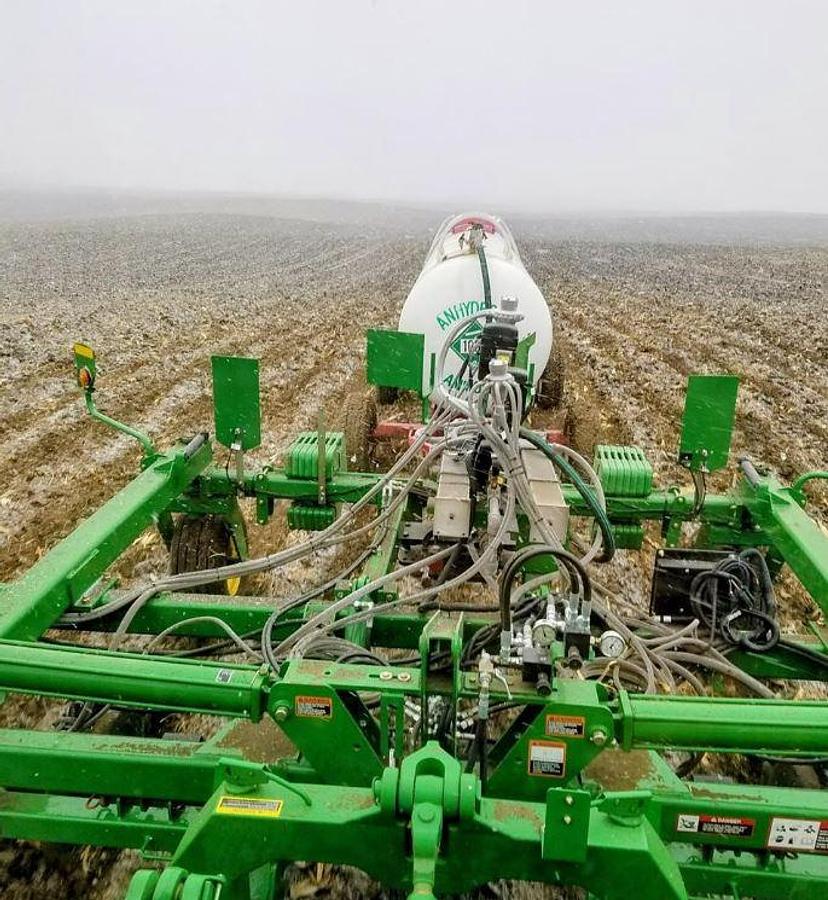 Used 2009 John Deere 2510H