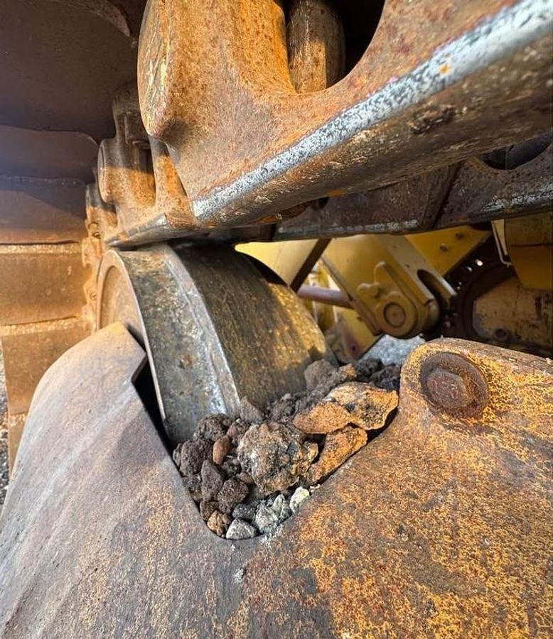 Used 2018 CATERPILLAR 963K Loader