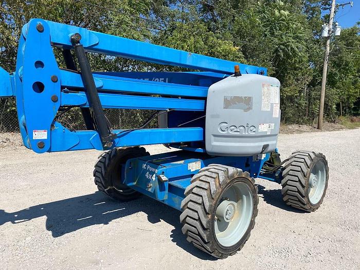 Used 2012 GENIE Z45/25J RT
