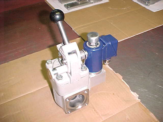 Used START MASTER VALVE DEUTZ BVM628