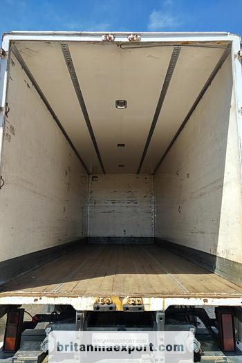 Used 1985 SCANIA P82 H 6X2 24 box lorry