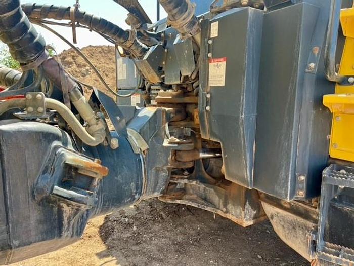 Used 2016 Komatsu HM400-5