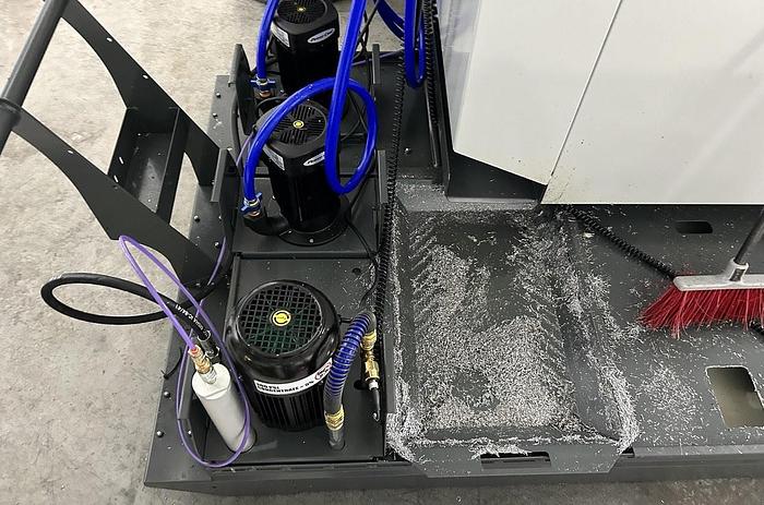 Used 2023 Haas EC-400 HMC