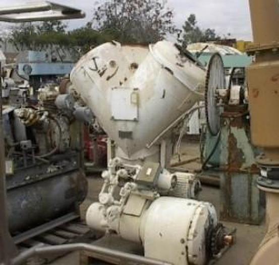 Used Dryer, Vacuum, V-Type, 20 CF, S/st, Petterson-Kelley, Jkt, Liq Feed, #S733096