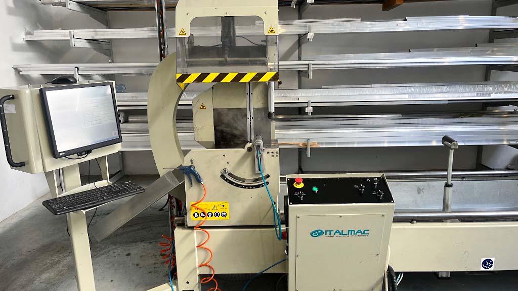Used Italmac Nova 600 C - Double Mitre Saw - 2013