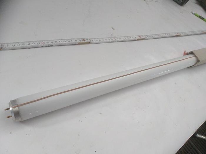 32 Stk. Leuchtstoffröhre TL-M40W/83RS, D38x1200mm, Philips,  neuwertig, -60%