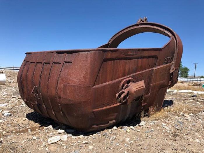 HB18247 dragline bucket 35 or 40 yard with spare new replacement cutting edge Esco