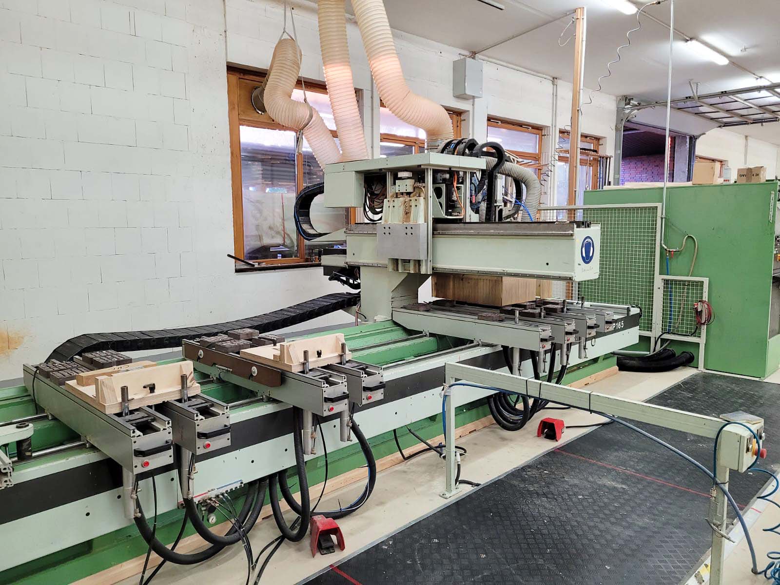 Used Weeke BP 165 - CNC Machining Center - 1995