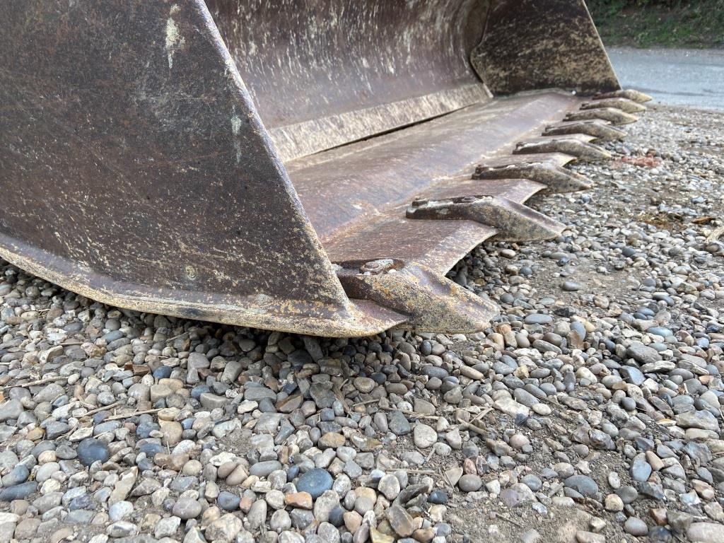 Used New Holland LB85 Backhoe Loader