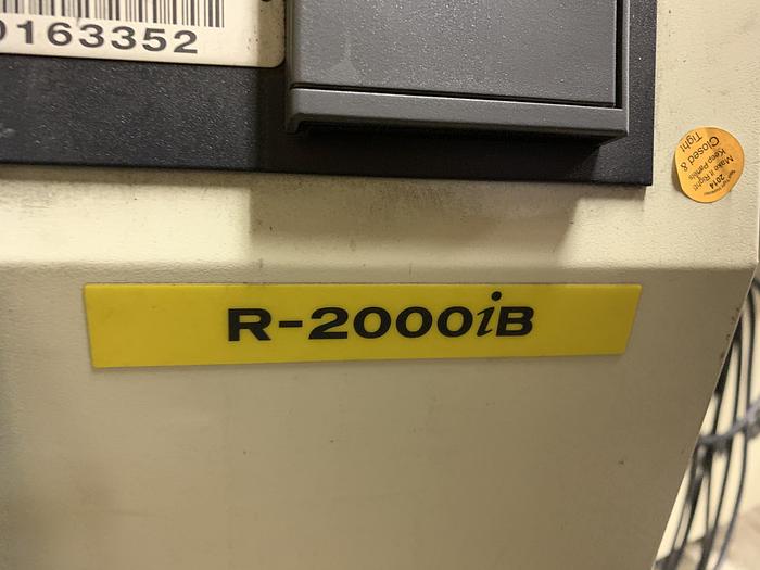 Used FANUC R2000iB/165F 6 AXIS CNC ROBOT WITH R30iA CONTROLLER 165KG X 2655mm REACH