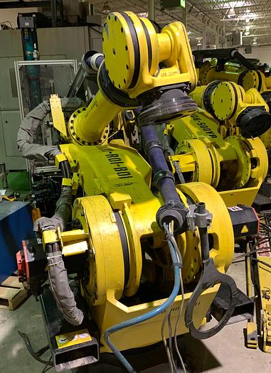 Used FANUC M900iA/350 6 AXIS CNC ROBOT WITH R30iA CONTROLLER 350KG X 2650mm REACH