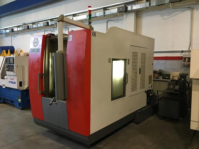 Usato CENTRO DI LAVORO 5 ASSI CNC FANUC 0i – MB ANNO 2004