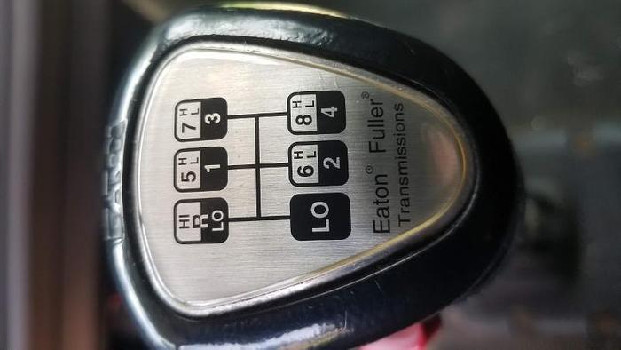 Used 2010 Peterbilt 386