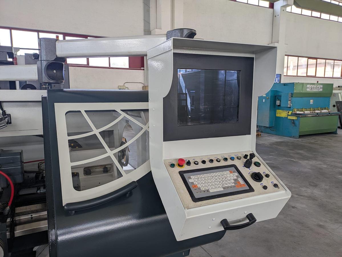 Used 2006 Comev Speed 26