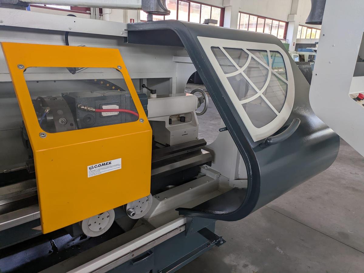 Used 2006 Comev Speed 26