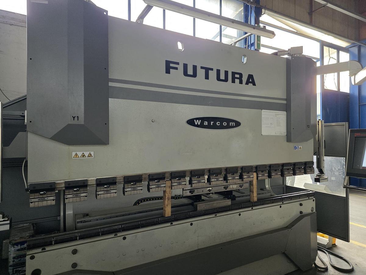 Used 2019 Warcom Futura 30-100