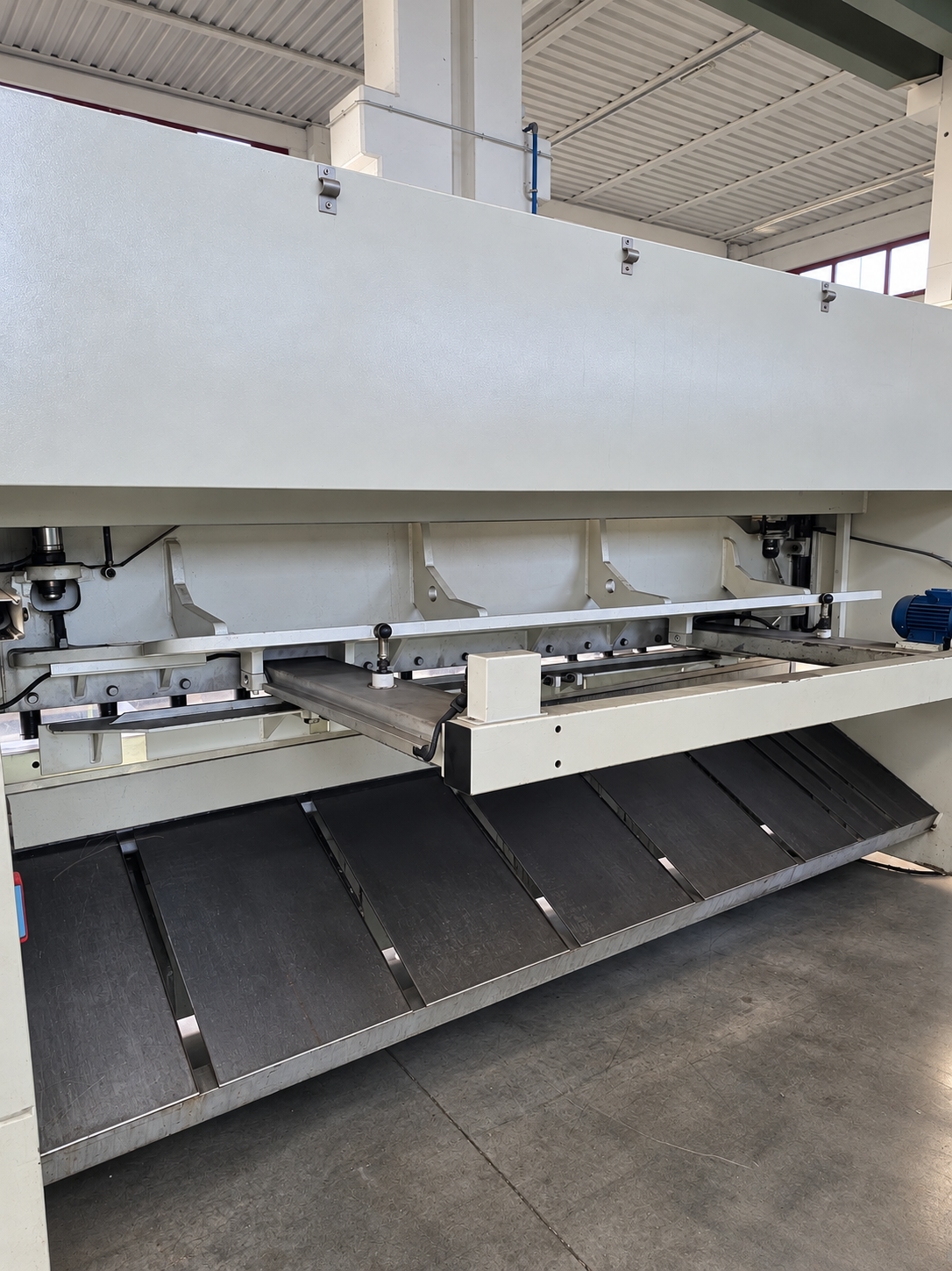 Used 2004 Warcom MAXIMA 30-08