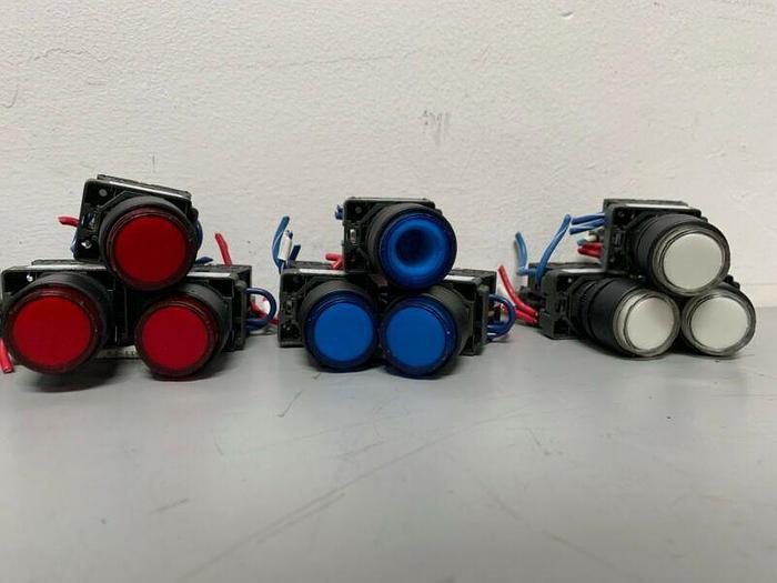 Used Allen-Bradley 800E-2D0 Series. A Push Button 600V